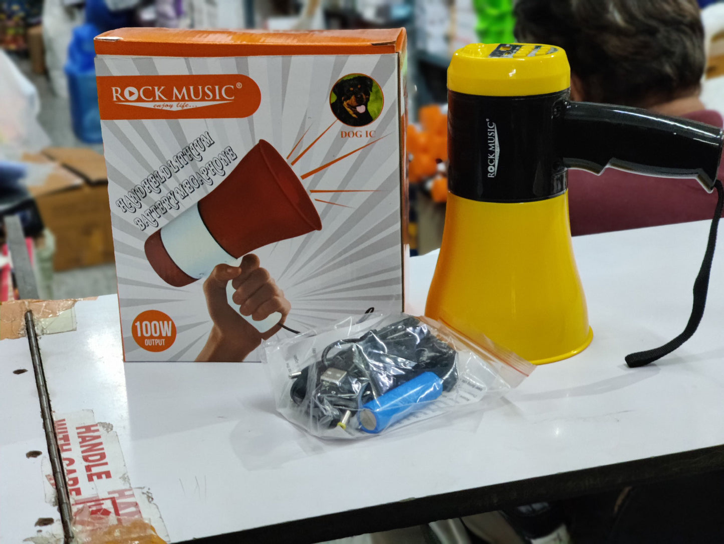 ROCK MEGAPHONE