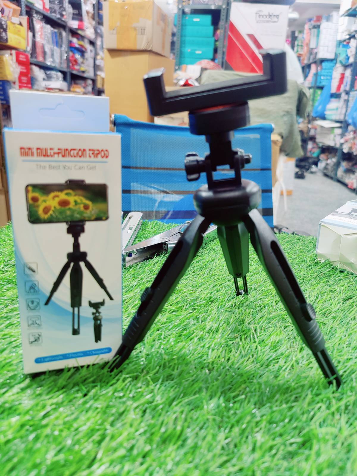 MINI MULTIFUNCTIONAL TRIPOD