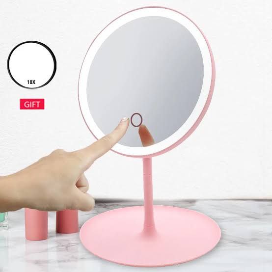 LED MAKEUP MIRROR