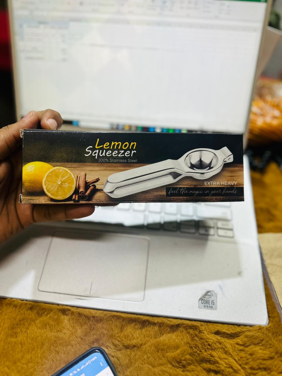 Steel Lemon Squeezer (Heavy Box Packing)