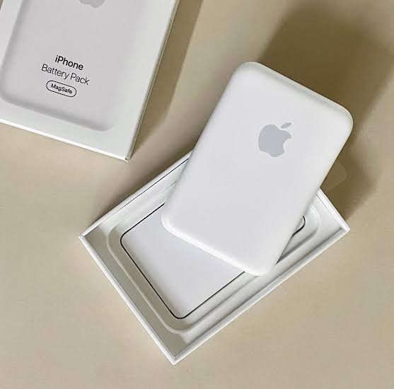 Mac Safe iPhone Battery Pack