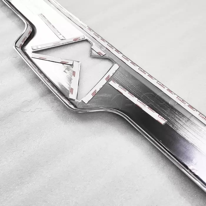 Galio Mahindra Scorpio N 2022 Onward Number Plate Chrome Garnish 

by Imported