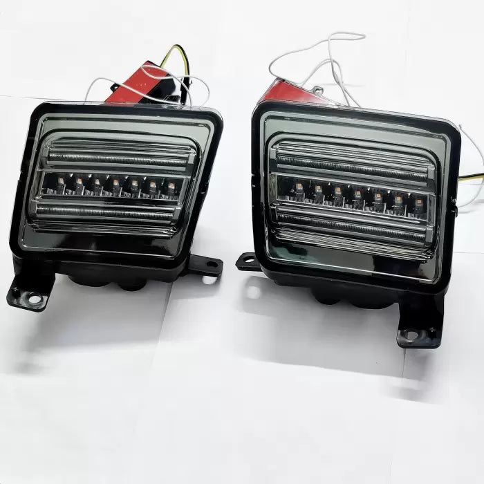 Mahindra Thar 2020 Onward Front Fender LED Strip DRL Light With Matrix Turn Signal (Set of 2Pcs.)

by Carhatke